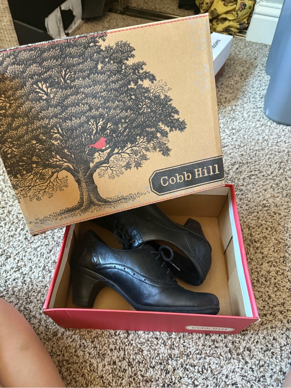 Cobb Hill by New Balance Women's Black Leather Lace-Up Heels
